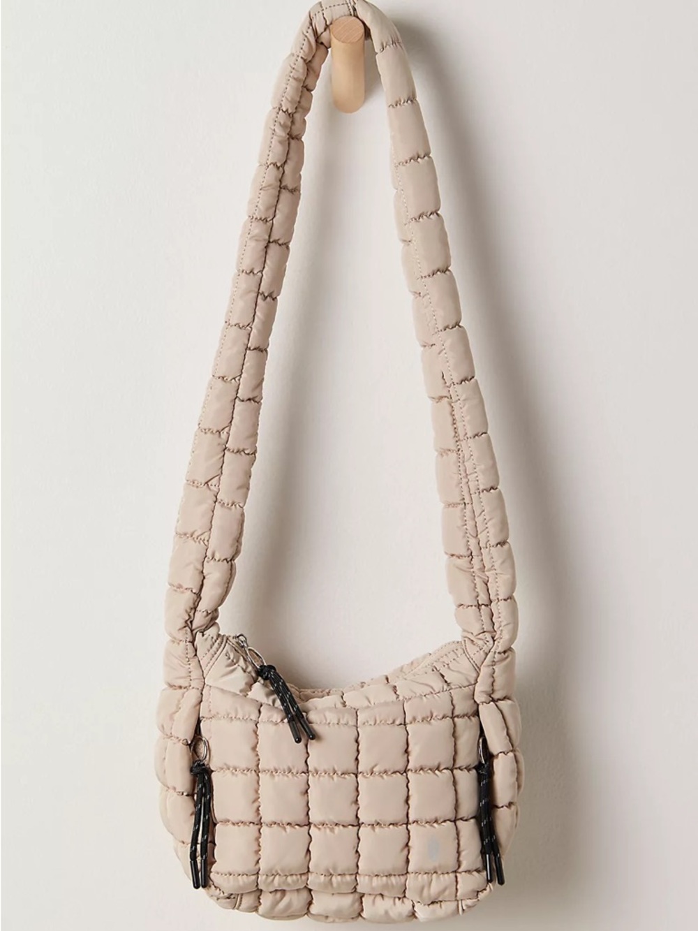 Free People FP Movement Quilted Baby Carryall Sling Bag In Tofu Taupe New - Picture 3 of 16